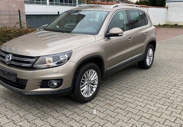 VW Tiguan 244.127 km 10.499 &euro; Frankfurt am Main 60389