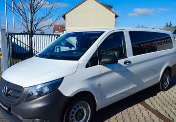 Mercedes-Benz Vito 184.700 km 30.900 &euro; Rüsselsheim 65428