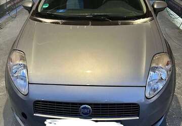 Fiat Grande Punto 140.000 km 3.000 &euro; Offenbach 63065