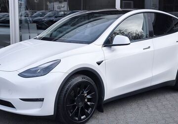 Tesla Model Y 128.378 km 28.450 &euro; Dieburg 64807