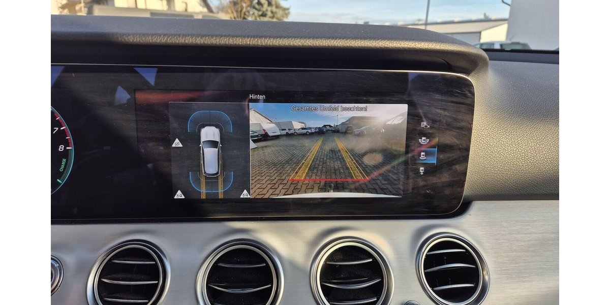 Mercedes-Benz E 300 e T Avantgarde AHK, LED, Rückfahrkamera, App 55.700 km 28.690 &euro; Rodgau 63110