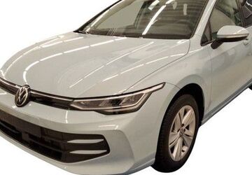 VW Golf 7.857 km 27.989 &euro; Gross-Gerau 64521