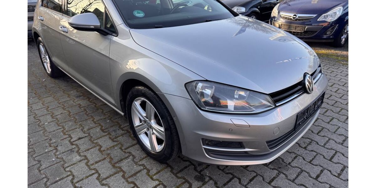 VW Golf 256.700 km 6.800 &euro; Frankfurt am Main 60528