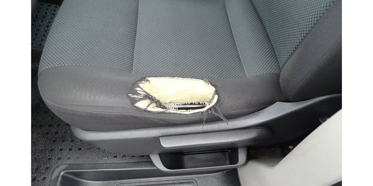 VW T6 Caravelle 2,0l TDI lang DSG, Navi, Klima, AHK, 209.500 km 15.990 &euro; Rodgau 63110