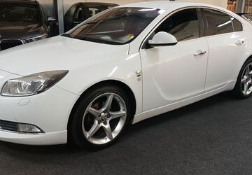 Opel Insignia 230.000 km 5.300 &euro; Rüsselsheim 65428
