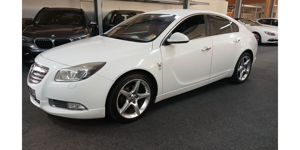 Opel Insignia 230.000 km 5.300 &euro; Rüsselsheim 65428