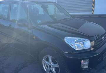 Toyota RAV 4 143.604 km 3.990 &euro; Rödermark 63322