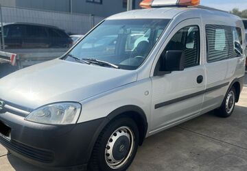 Opel Combo 123.000 km 3.990 &euro; Frankfurt am Main 65933