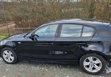 BMW 116 200.000 km 2.750 &euro; Frankfurt 60388