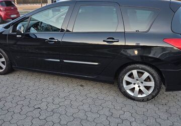 Peugeot 308 166.000 km 3.400 &euro; Rüsselsheim 65428