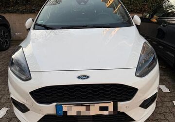 Ford Fiesta 45.900 km 14.100 &euro; Frankfurt am main 60599