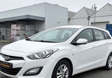 Hyundai i30 96.000 km 7.999 &euro; Frankfurt 60386