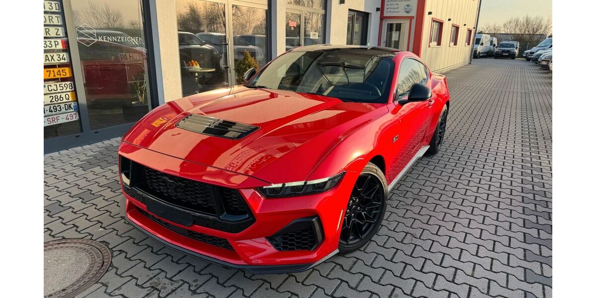 Ford Mustang 9.200 km 51.990 &euro; Rüsselsheim 65428