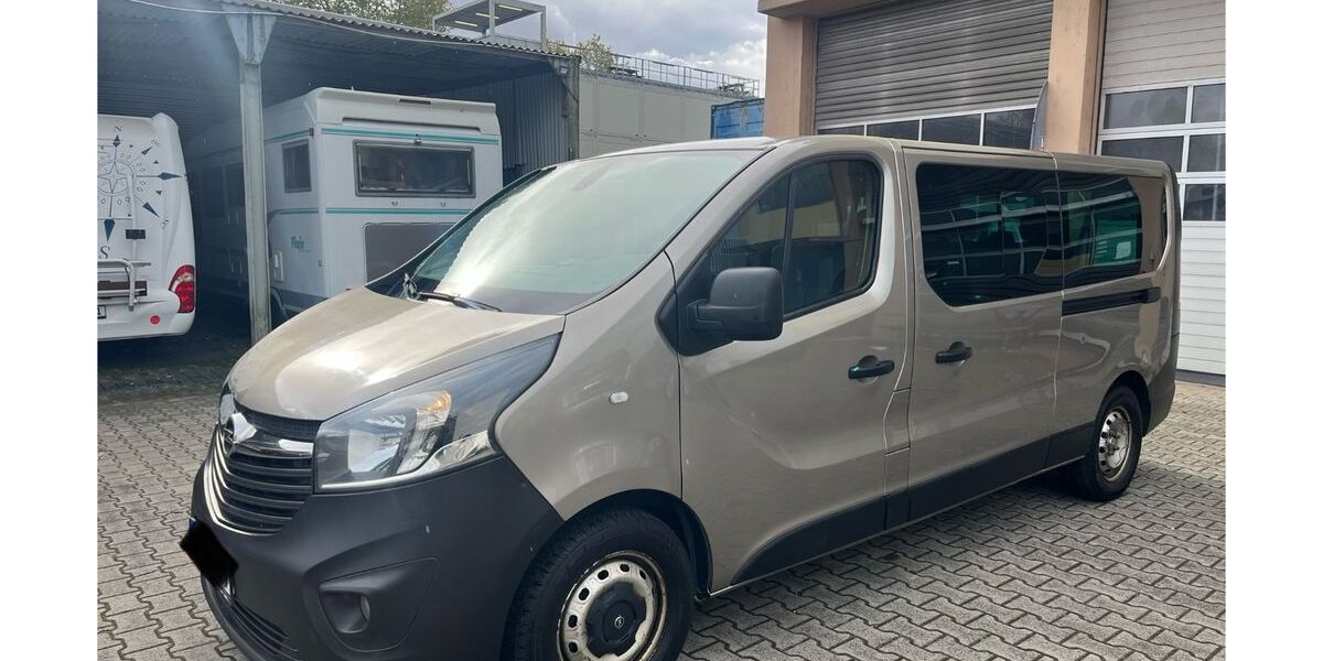 Opel Vivaro 310.000 km 8.990 &euro; Frankfurt am Main 65933