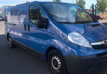 Opel Vivaro 225.100 km 8.900 &euro; Babenhausen 64832