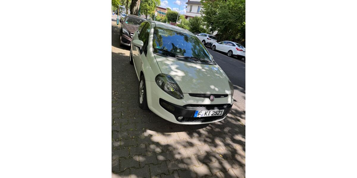 Fiat Punto Evo 216.000 km 1.650 &euro; Frankfurt am Main 60435