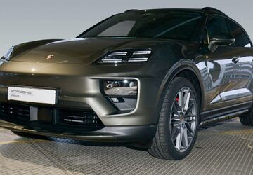 Porsche Macan 9.900 km 109.990 &euro; Frankfurt 60314