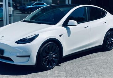 Tesla Model Y 64.900 km 38.750 &euro; Dieburg 64807