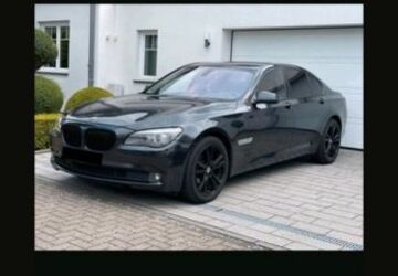 BMW 740 298.000 km 10.999 &euro; Flörsheim 65439