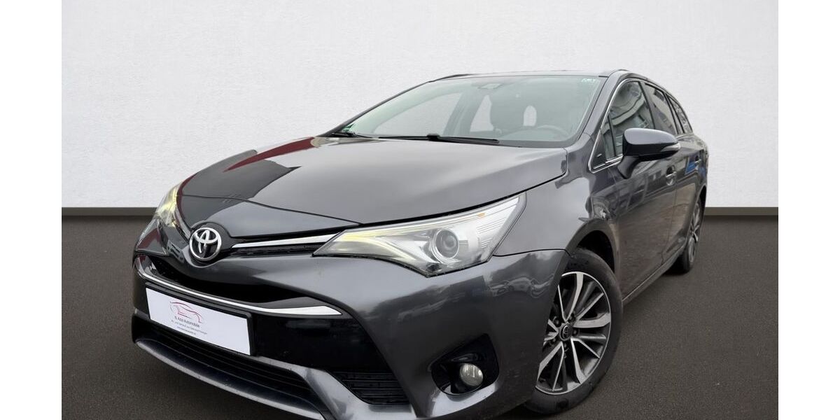 Toyota Avensis 238.000 km 7.199 &euro; Frankfurt am Main 60386