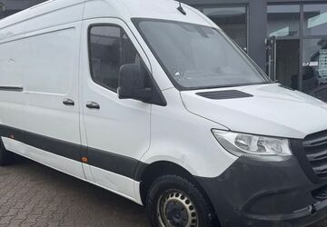 Mercedes-Benz Sprinter 165.666 km 22.800 &euro; Schaafheim 64850