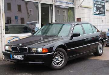 BMW 750 273.000 km 17.999 &euro; Biebesheim am Rhein 64584