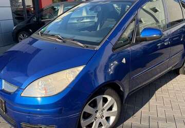 Mitsubishi Colt 110.000 km 2.490 &euro; Frankfurt am Main 60488