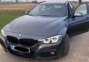 BMW 320 114.000 km 23.800 &euro; Frankfurt am Main 60318