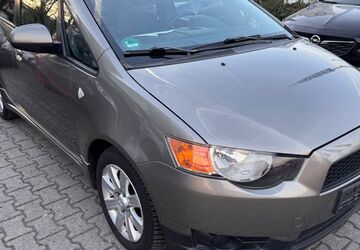 Mitsubishi Colt 125.600 km 4.600 &euro; Frankfurt am Main 60528
