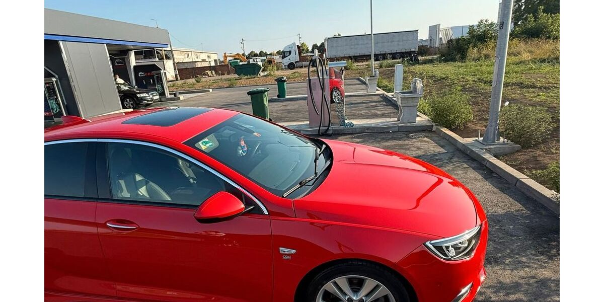 Opel Insignia 192.000 km 9.500 &euro; Griesheim 64347