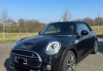 Mini Cooper S Cabrio 80.000 km 21.000 &euro; Frankfurt am Main 60320