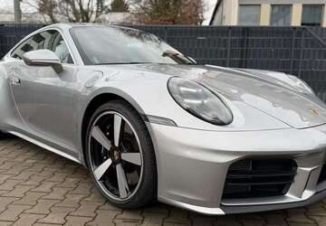 Porsche 911 1.408 km 154.700 &euro; Frankfurt am Main 60388