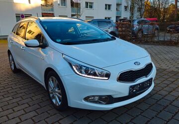 Kia ceed Sportswagon 163.000 km 7.399 &euro; Darmstadt 64289