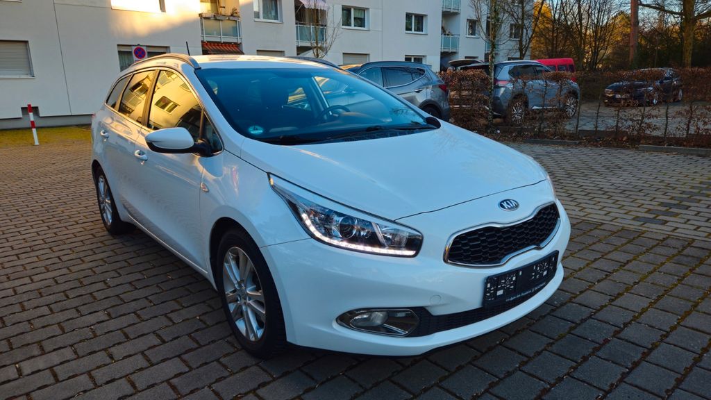 Kia ceed Sportswagon 163.000 km 7.399 &euro; Darmstadt 64289