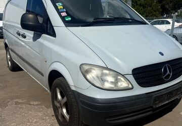 Mercedes-Benz Vito 357.000 km 2.400 &euro; FRANKFURT 65933