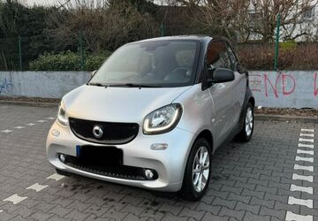 Smart ForTwo 77.500 km 11.200 &euro; Frankfurt 60438