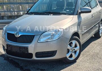 Skoda Fabia 33.989 km 5.450 &euro; Frankfurt am Main 65933