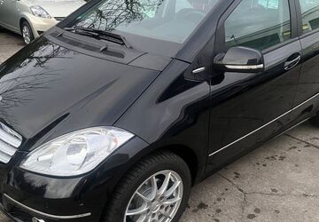Mercedes-Benz A 180 76.000 km 9.990 &euro; Dreieich 63303