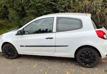 Renault Clio 208.200 km 2.300 &euro; Darmstadt 64287