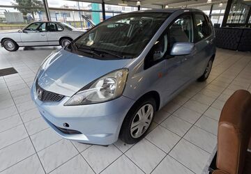 Honda Jazz 85.700 km 5.500 &euro; Dietzenbach 63128