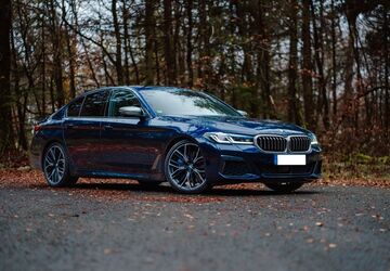 BMW 550 119.500 km 46.900 &euro; Frankfurt am Main 60486