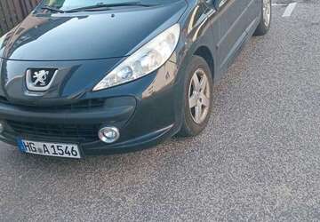 Peugeot 207 220.000 km 1.000 &euro; Hochheim (Hochheim am Main) 65239