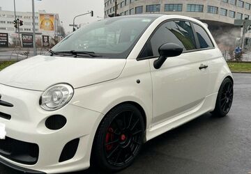 Abarth 595 77.000 km 12.999 &euro; Frankfurt am Main 60314