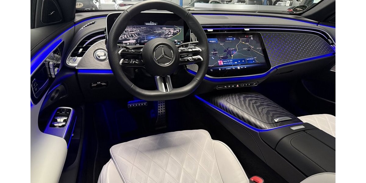 Mercedes-Benz E 300 T de AMG DISTR-AIRMATIC-4D SURROUND-DC-AHK 14.998 km 58.798 &euro; Groß-Umstadt 64823