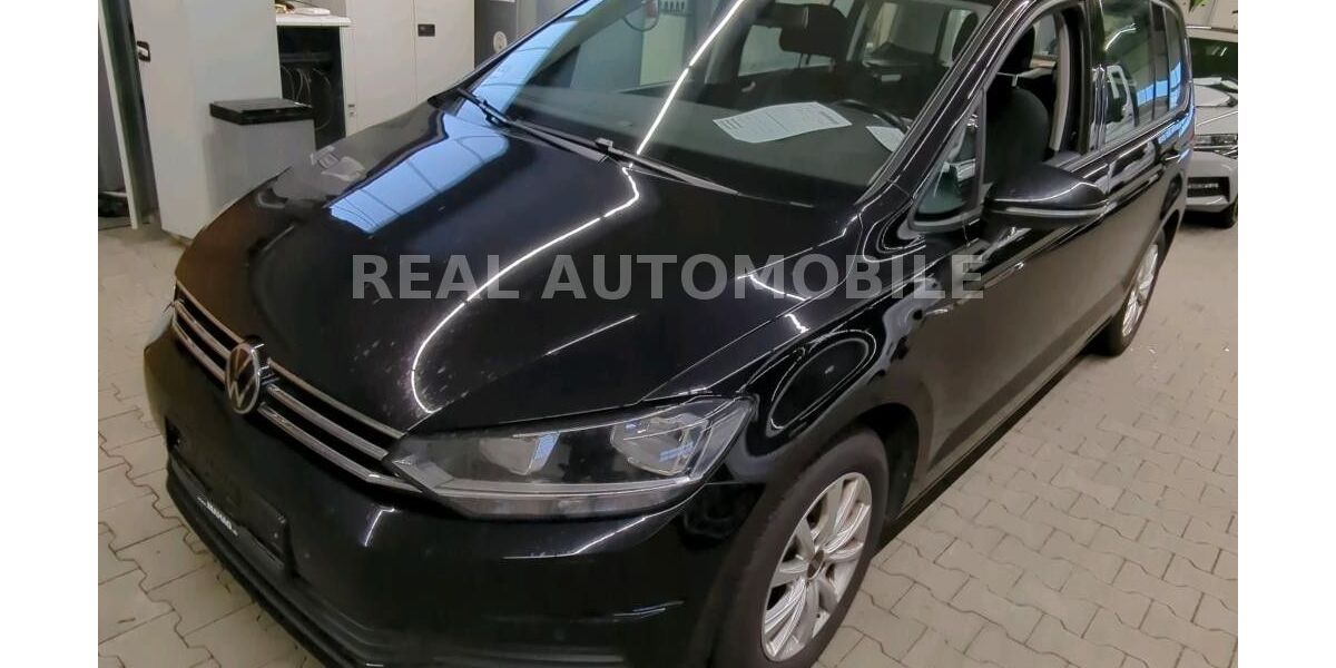 VW Touran 196.000 km 14.900 &euro; Frankfurt am Main 65933