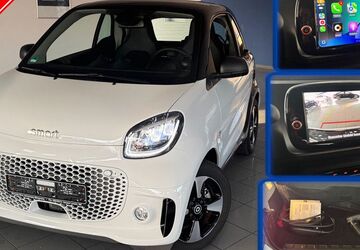 Smart ForTwo 4.392 km 16.750 &euro; Frankfurt/Main 60386