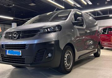 Opel Vivaro 50.000 km 16.990 &euro; Frankfurt am Main 60529