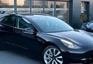 Tesla Model 3 25.000 km 26.890 &euro; Seligenstadt 63500