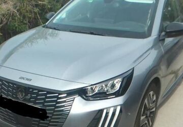 Peugeot 208 3.726 km 20.480 &euro; Rüsselsheim 65428