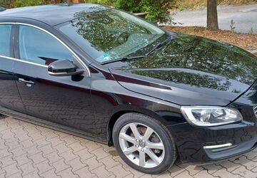 Volvo V60 143.292 km 12.200 &euro; Rodgau 63110